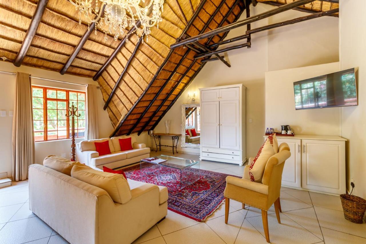 Zulu Nyala Country Manor Hotel Johannesburg Buitenkant foto