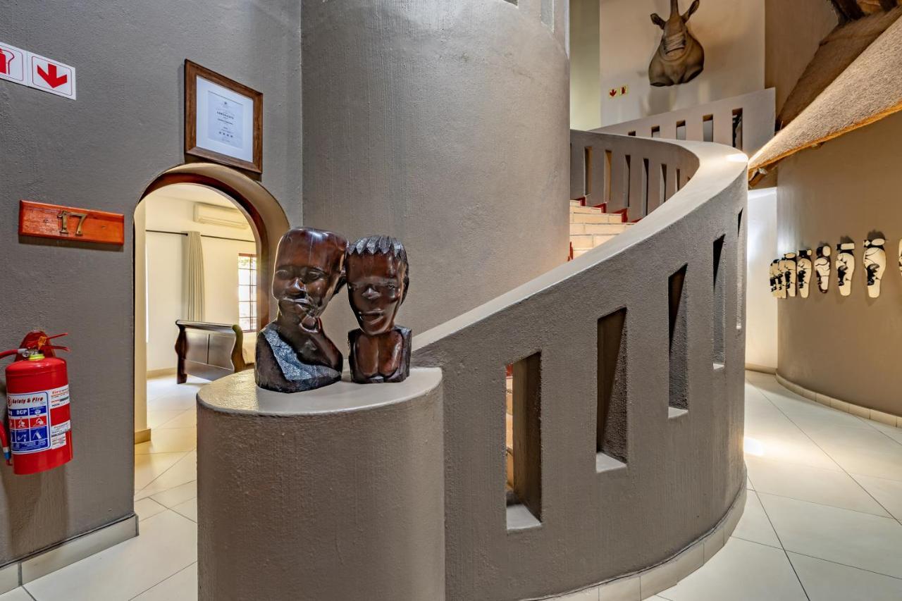 Zulu Nyala Country Manor Hotel Johannesburg Buitenkant foto