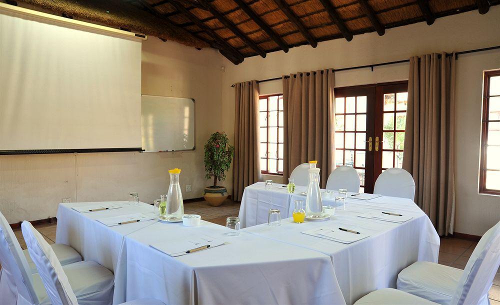 Zulu Nyala Country Manor Hotel Johannesburg Buitenkant foto
