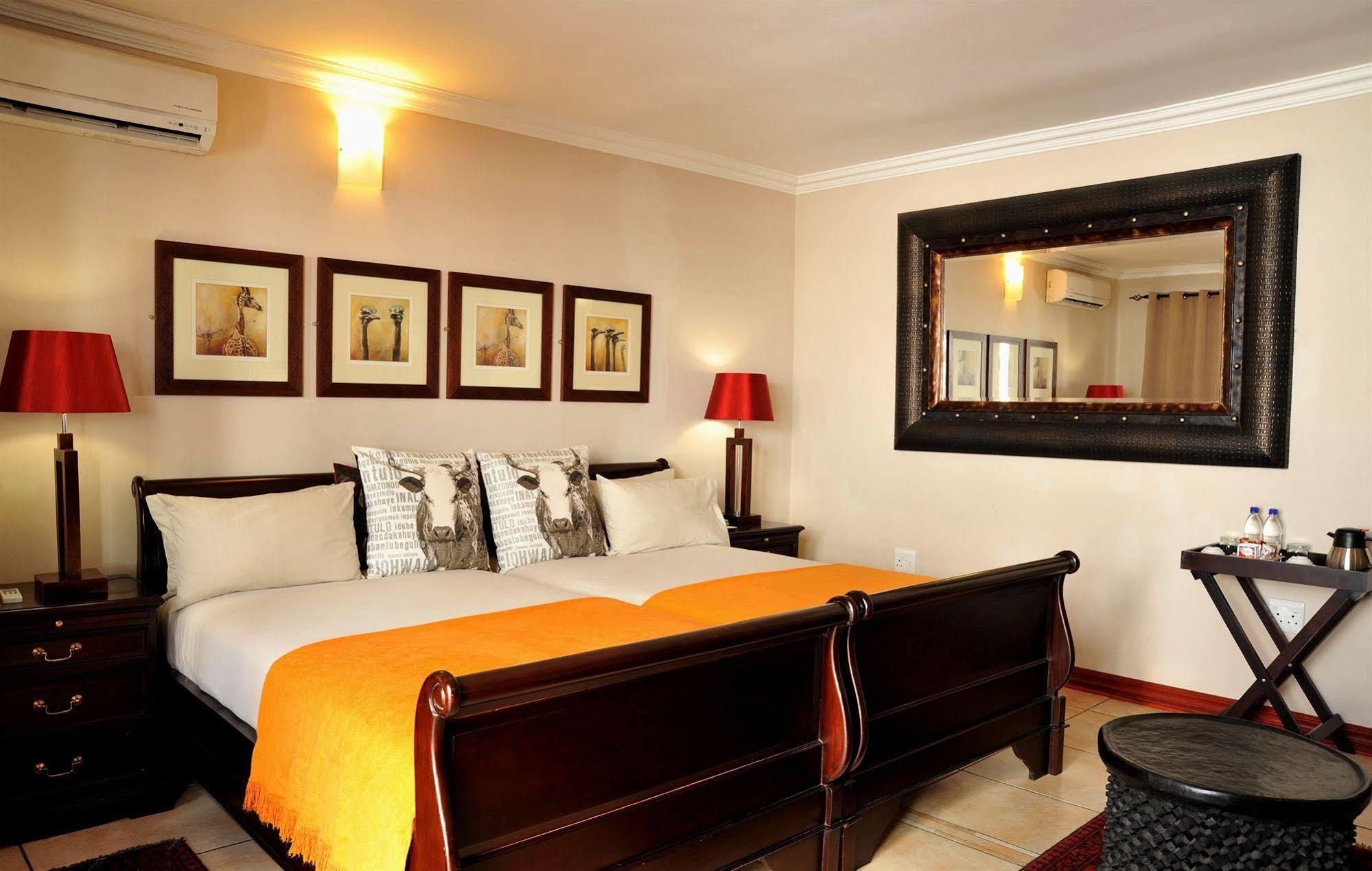 Zulu Nyala Country Manor Hotel Johannesburg Buitenkant foto