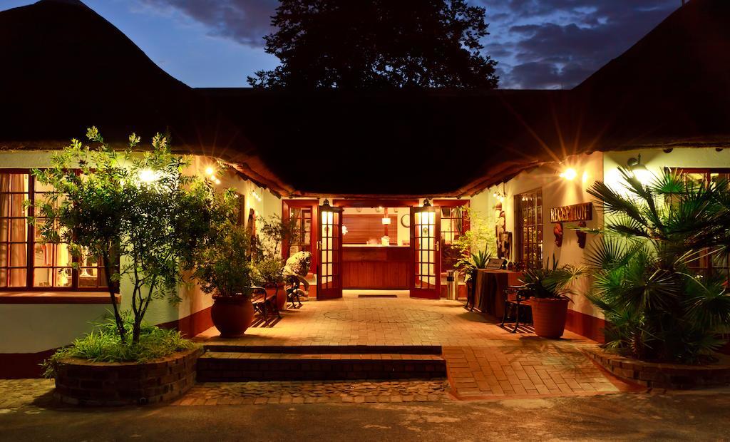 Zulu Nyala Country Manor Hotel Johannesburg Buitenkant foto